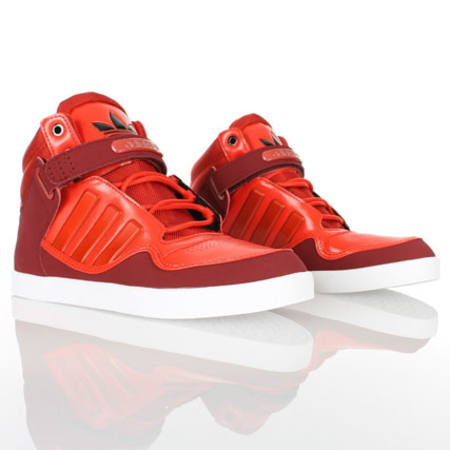 adidas - Baskets Adidas AR 2.0 Rouge