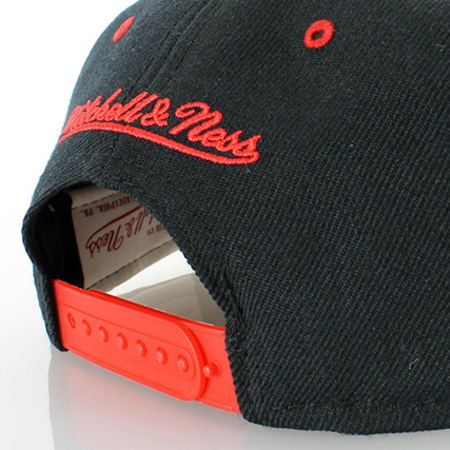 Mitchell and Ness - Casquette Snapback Mitchell And Ness Double Up Chicago Bulls