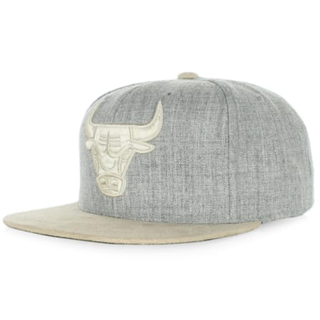 Mitchell and Ness - Casquette Strapback Mitchell And Ness NT41Z Chicago Bulls