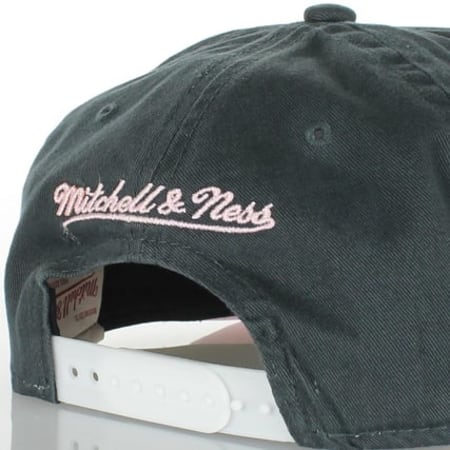 Mitchell and Ness - Casquette Snapback Mitchell And Ness Pastel Chino Chicago Bulls