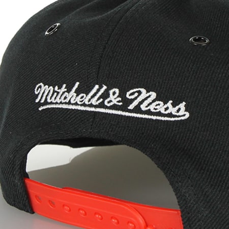 Mitchell and Ness - Casquette Snapback Mitchell And Ness FIBRE Chicago Bulls
