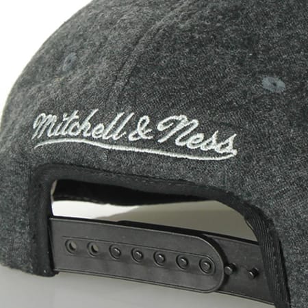 Mitchell and Ness - Casquette Snapback Mitchell And Ness NZ35Z Brooklyn Nets