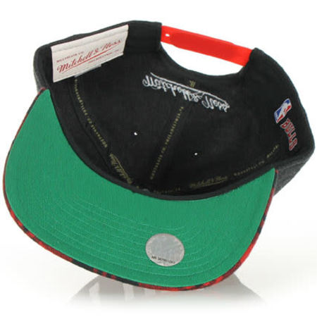 Mitchell and Ness - Casquette Snapback Mitchell And Ness Letterman Chicago Bulls