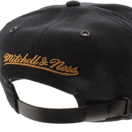 Mitchell and Ness - Casquette Strapback Mitchell And Ness TKO Brooklyn Nets Noir