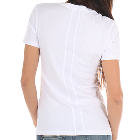 Calvin Klein - Tee Shirt Femme Shrunken Classique Blanc