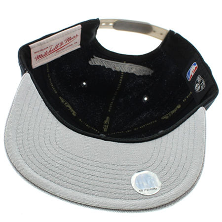 Mitchell and Ness - Casquette Snapback Mitchell And Ness Team Arch Brooklyn Nets Noir