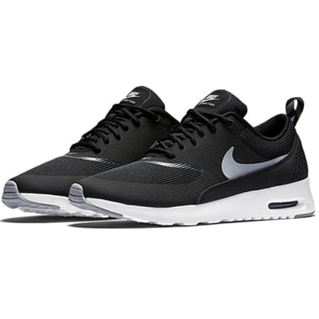 nike air max thea noir et blanc