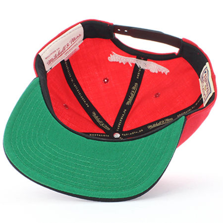 Mitchell and Ness - Casquette Snapback XL 2 Tone Chicago Bulls Rouge