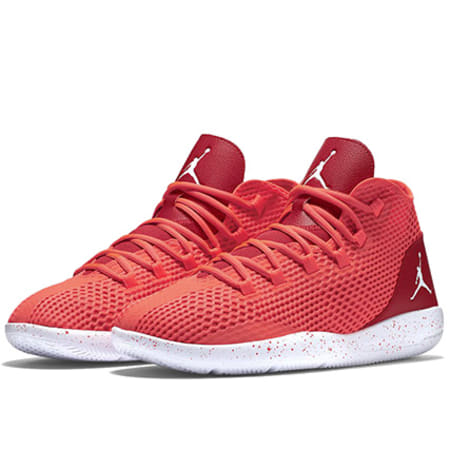 Baskets Air Jordan Reveal Rouge