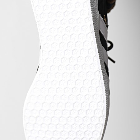 Adidas Originals - Gazelle Zapatillas BB5476 Core Negro Blanco Oro Metálico