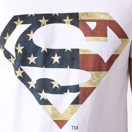DC Comics - Tee Shirt Superman America Logo Blanc
