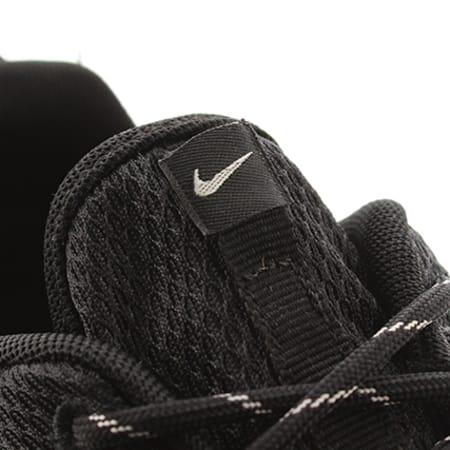 Nike - Baskets Nike Roshe Run Black Platinum White