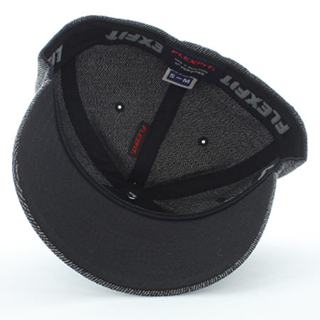 Classic Series - Casquette Fitted 6277ML Noir