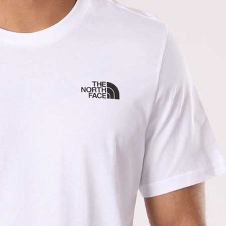 The North Face - Maglietta a cupola semplice bianca