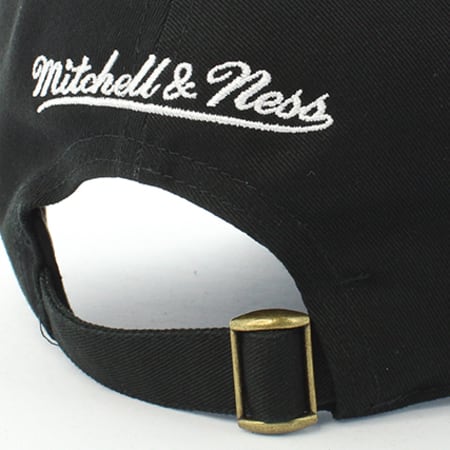 Mitchell and Ness - Casquette Miami Heat Low Pro Noir