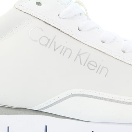 Calvin Klein - Baskets Jude Reflex Nylon Microfiber SE8457 White