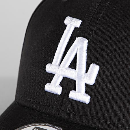 New Era - Casquette Fitted 39Thirty League Essential Los Angeles Dodgers Noir Blanc