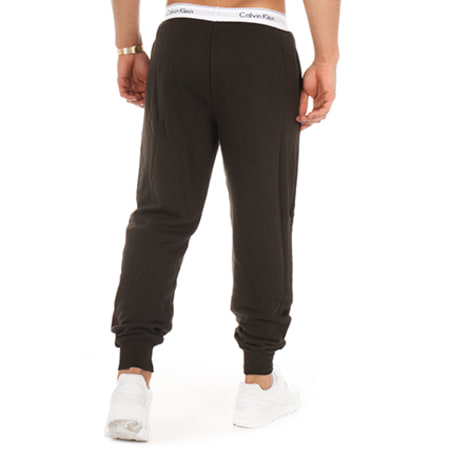 Calvin Klein - Pantalon Jogging NM1356E Noir