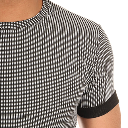 Uniplay - Tee Shirt Oversize UP-T139 Noir Blanc
