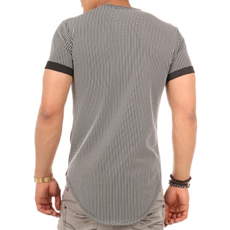 Uniplay - Tee Shirt Oversize UP-T139 Noir Blanc