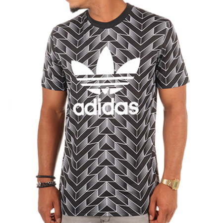 Adidas Originals - Tee Shirt BS4965 Soccer AOP Noir Blanc