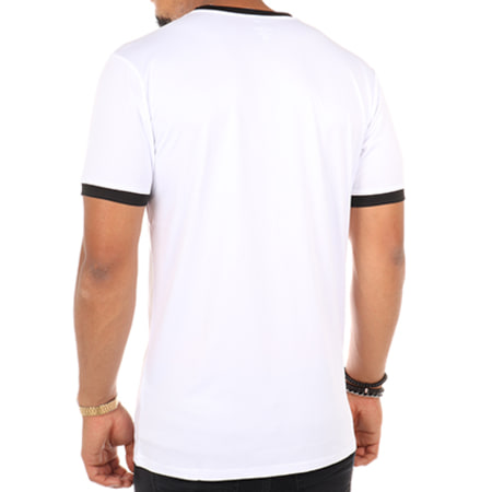 Umbro - Tee Shirt 5720280 60 Blanc