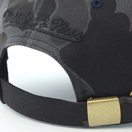 Mitchell and Ness - Casquette Slouch NBA Chicago Bulls Camouflage Gris Anthracite