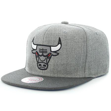 Mitchell and Ness - Casquette Snapback Reflective NBA Chicago Bulls Gris