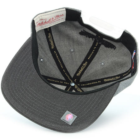 Mitchell and Ness - Casquette Snapback Reflective NBA Chicago Bulls Gris