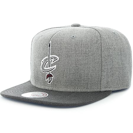 Mitchell and Ness - Casquette Snapback Reflective NBA Cleveland Cavaliers Gris