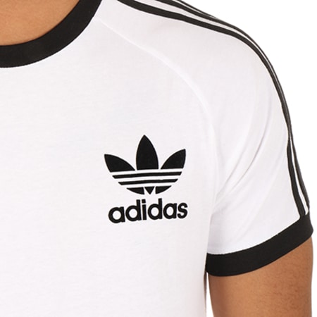 Imitación Exitoso Transporte Adidas Originals - Tee Shirt CLFN AZ8128 Blanc - LaBoutiqueOfficielle.com