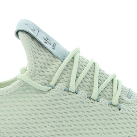 Adidas Originals - Baskets Tennis HU Pharrell Williams CP9765 Linear Green Tactile Green 