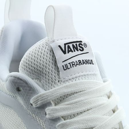Vans - Baskets Femme UltraRange Rapidweld 3DQRW00 True White
