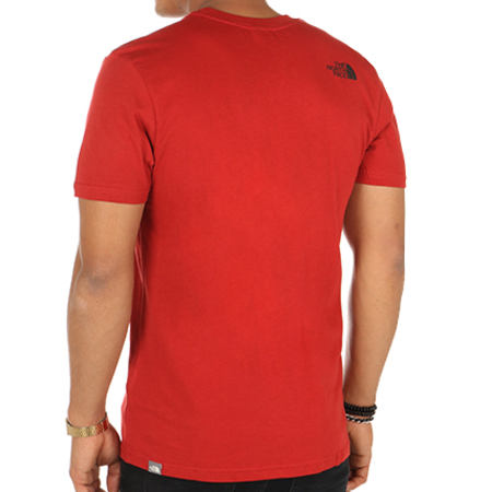 The North Face - Tee Shirt Easy Rouge 
