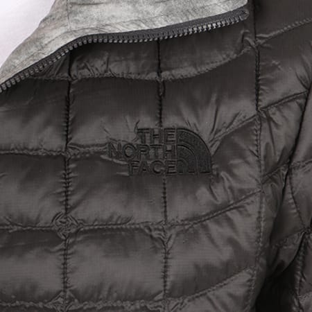 The North Face - Doudoune Thermoball 382A Gris Anthracite 