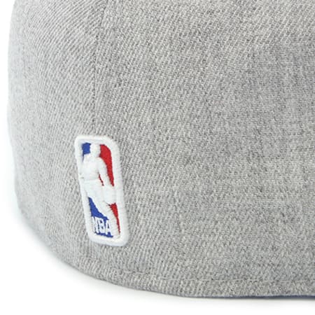 New Era - Casquette Fitted NBA Heather 59Fifty Cleveland Cavaliers Gris Clair Chiné 