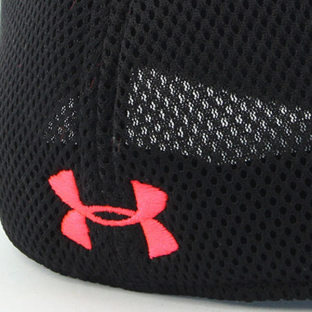 Under Armour - Casquette Fitted Sportstyle Mesh Noir Corail