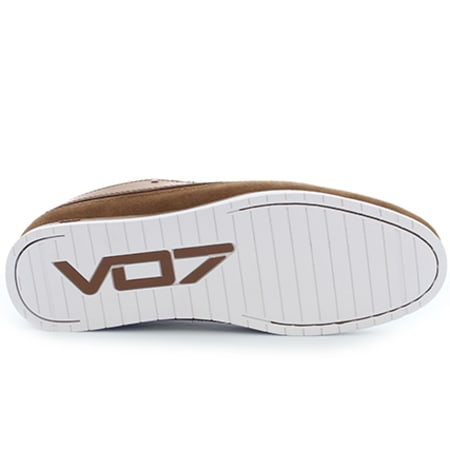 VO7 - Baskets Yacht Leather Camel