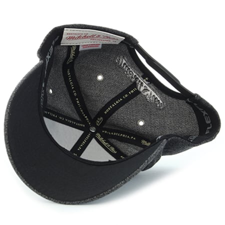 Mitchell and Ness - Casquette International Brand Gris Anthracite