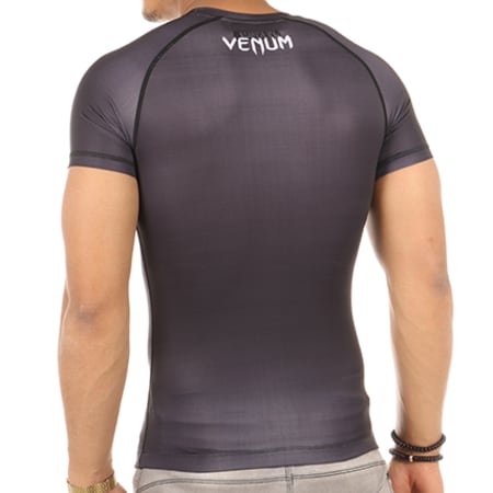 Venum - Tee Shirt De Compression Contender 3 Noir Blanc