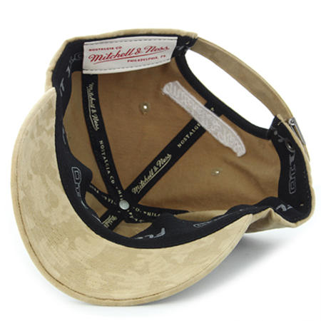 Mitchell and Ness - Casquette INTL078 Camouflage Beige 