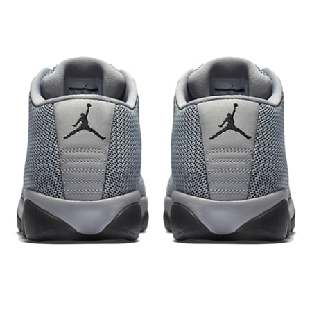 Jordan Baskets Jordan Horizon Low 845098 003 Wolf Grey Black Dark Grey LaBoutiqueOfficielle