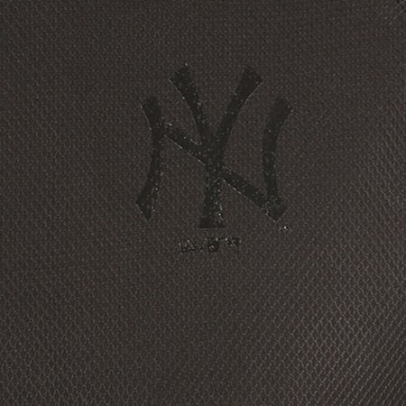 New Era - Tee Shirt Sport Stealth New York Yankees Noir