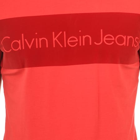 Calvin Klein - Tee Shirt Treak Slim Fit Rouge 