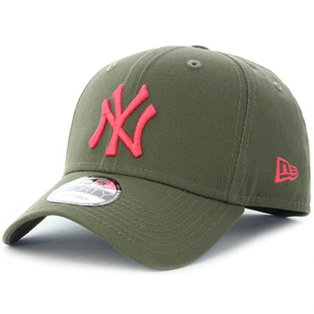 New Era - Casquette League Essential New York Yankees Vert Kaki Rose 