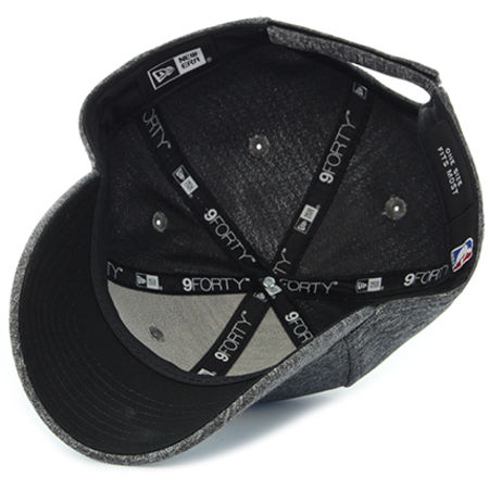 New Era - Casquette Shadow Tech 9 Forty Gris Anthracite Chiné