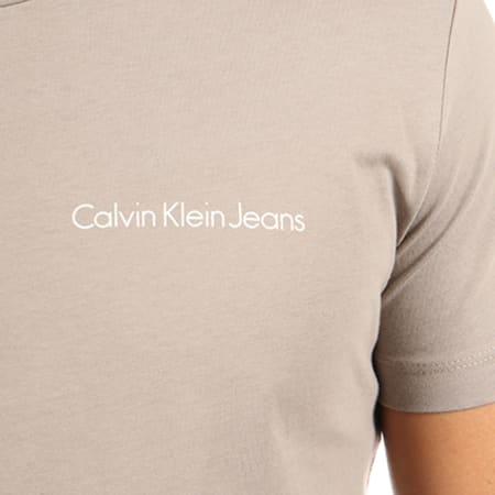 Calvin Klein - Tee Shirt Typoko Gris 