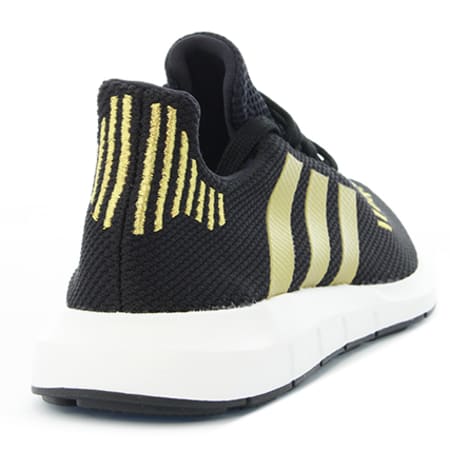 Adidas Originals - Baskets Femme Swift Run CG4145 Core Black Gold Metallic Footwear White