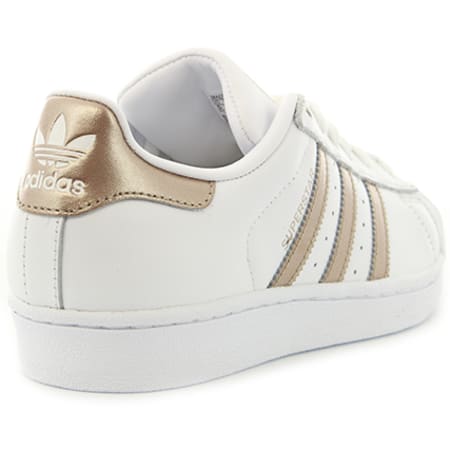 Adidas Originals - Baskets Femme Superstar CG5463 Footwear White Cyber Metallic