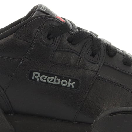 Reebok - Baskets Femme Workout Plus Classic CN1825 Black Charcoal Primal Red